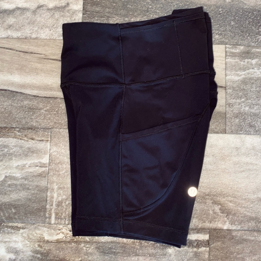 Lululemon Fast and Free Biker Short 6”